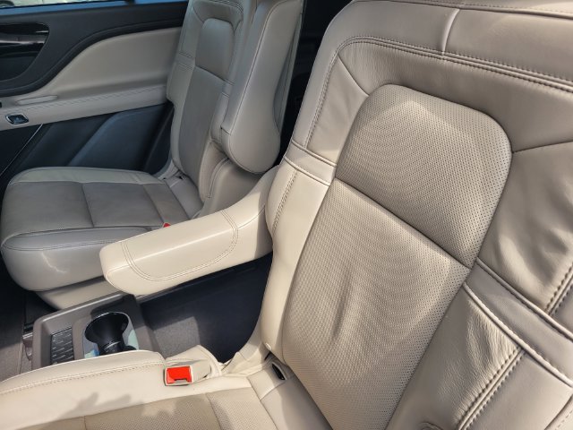 Certified 2023 Lincoln Aviator Reserve w/ Elements Package Plus RWD image 15