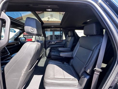 Used 2025 GMC Yukon Denali w/ Sun & Power Step Package AWD/4WD image 42