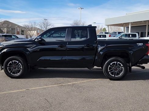 Used 2024 Toyota Tacoma TRD Sport w/ TRD Sport Premium Package image 23