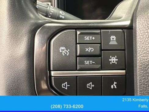 Used 2024 Ford F350 Platinum w/ FX4 Off-Road Package image 28