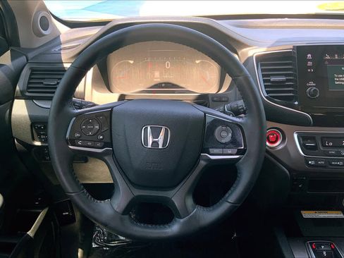 Used 2021 Honda Pilot Special Edition image 5
