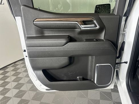 Used 2023 Chevrolet Silverado 1500 LT w/ Protection Package RWD image 21