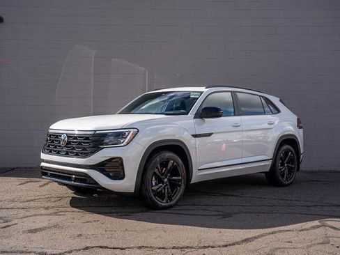 New 2026 Volkswagen Atlas Cross Sport SEL R-Line image 1