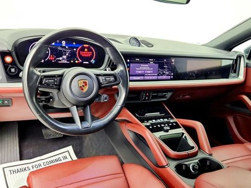 Used 2024 Porsche Cayenne Coupe w/ Premium Package Plus AWD/4WD image 12