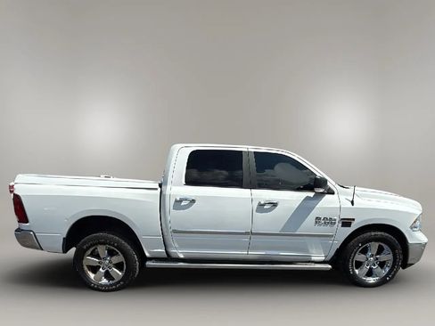 Used 2017 RAM 1500 Big Horn image 6