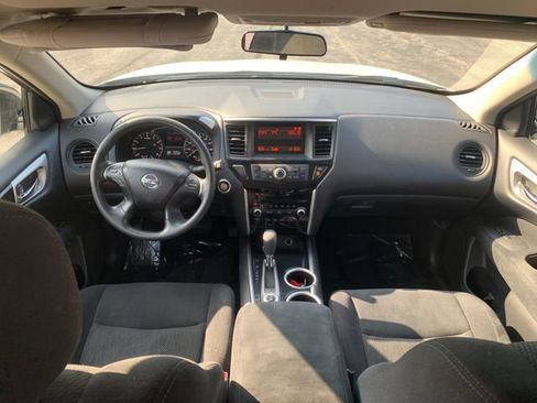 Used 2015 Nissan Pathfinder S AWD/4WD image 15