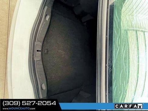 Used 2013 Ford Fusion SE FWD image 9