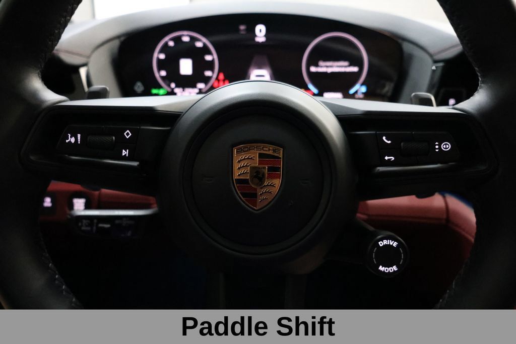Used 2026 Porsche Panamera image 41