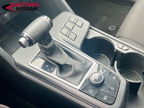 Used 2024 Kia Sportage LX image 21