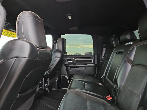 Used 2022 RAM 3500 Laramie w/ Night Edition image 19
