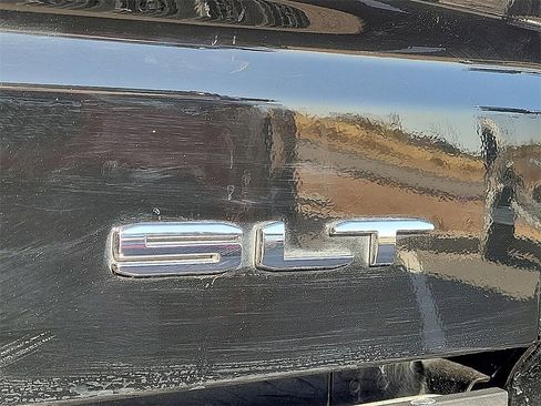 Certified 2024 GMC Sierra 1500 SLT image 9