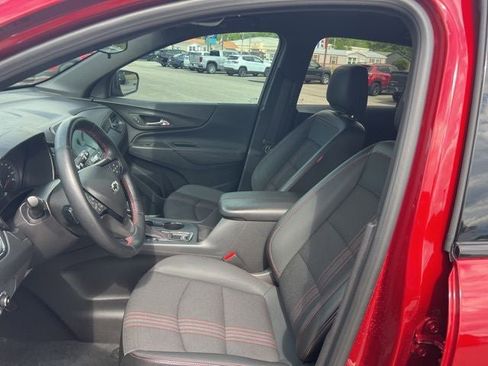 Used 2023 Chevrolet Equinox RS FWD image 12