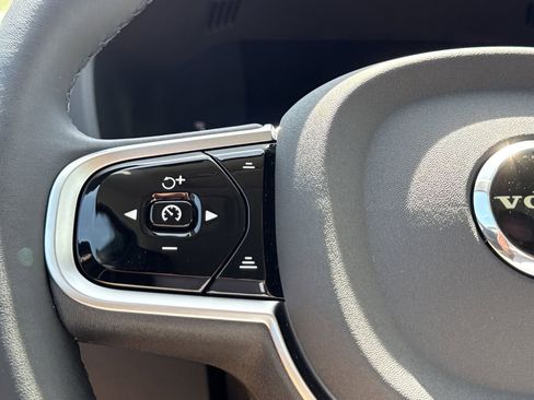 New 2026 Volvo XC60 B5 Core image 21