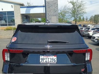 Used 2025 Ford Explorer ST