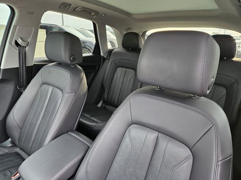 Used 2019 Audi Q5 2.0T Premium Plus image 6