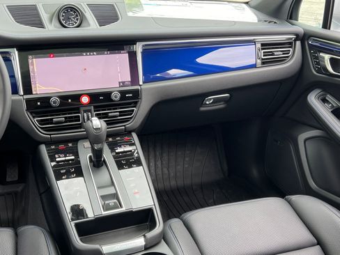 New 2026 Porsche Macan S AWD/4WD image 26