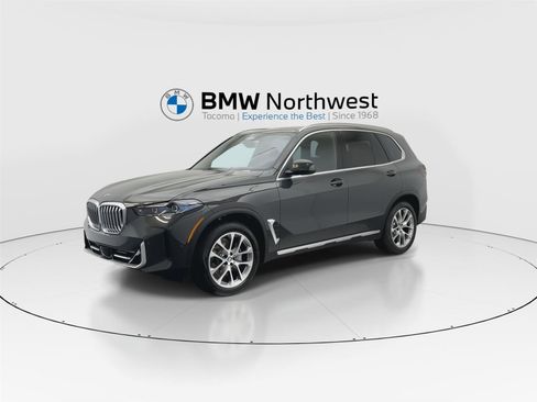 New 2026 BMW X5 xDrive40i AWD/4WD image 9