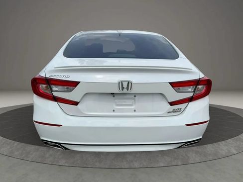 Used 2019 Honda Accord Sport image 6
