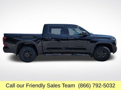 Certified 2023 Toyota Tundra SR5 AWD/4WD image 7