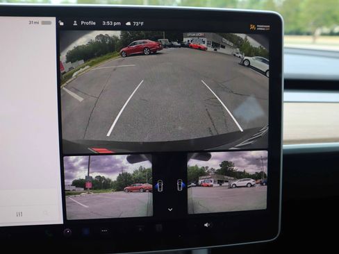 Used 2023 Tesla Model 3 Standard Range RWD image 24