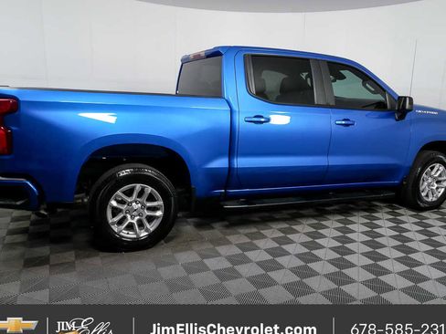 Used 2024 Chevrolet Silverado 1500 RST image 2