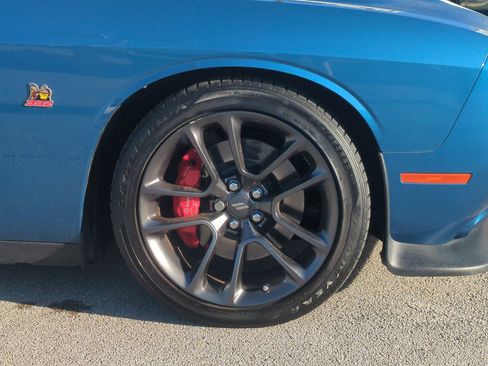 Used 2022 Dodge Challenger R/T Scat Pack image 9