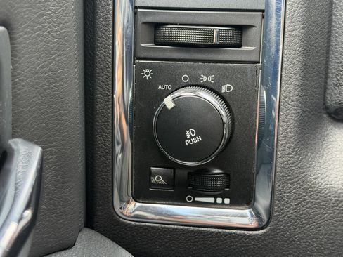 Used 2012 RAM 2500 Laramie AWD/4WD image 24