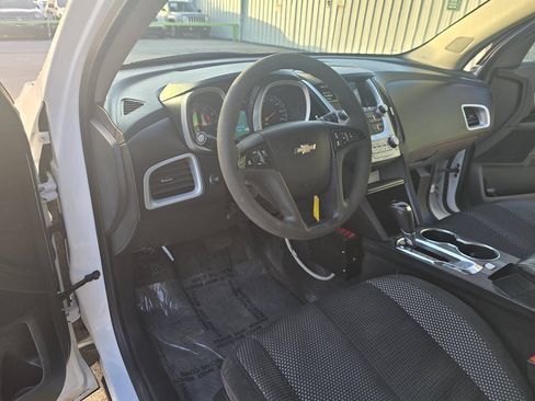 Used 2017 Chevrolet Equinox LS AWD/4WD image 19