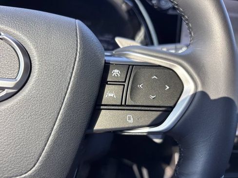 Used 2026 Lexus RX 450h AWD w/ Convenience Package image 28