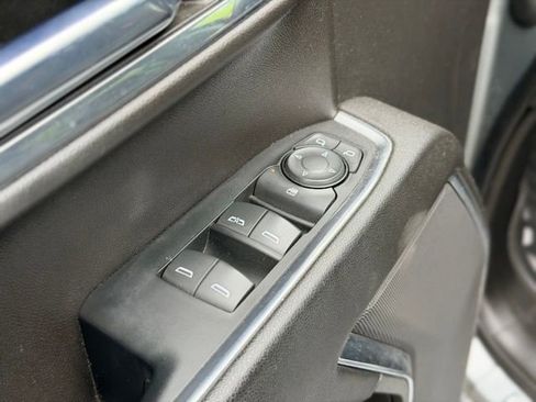Used 2023 Chevrolet Silverado 1500 LT Trail Boss w/ Protection Package AWD/4WD image 19
