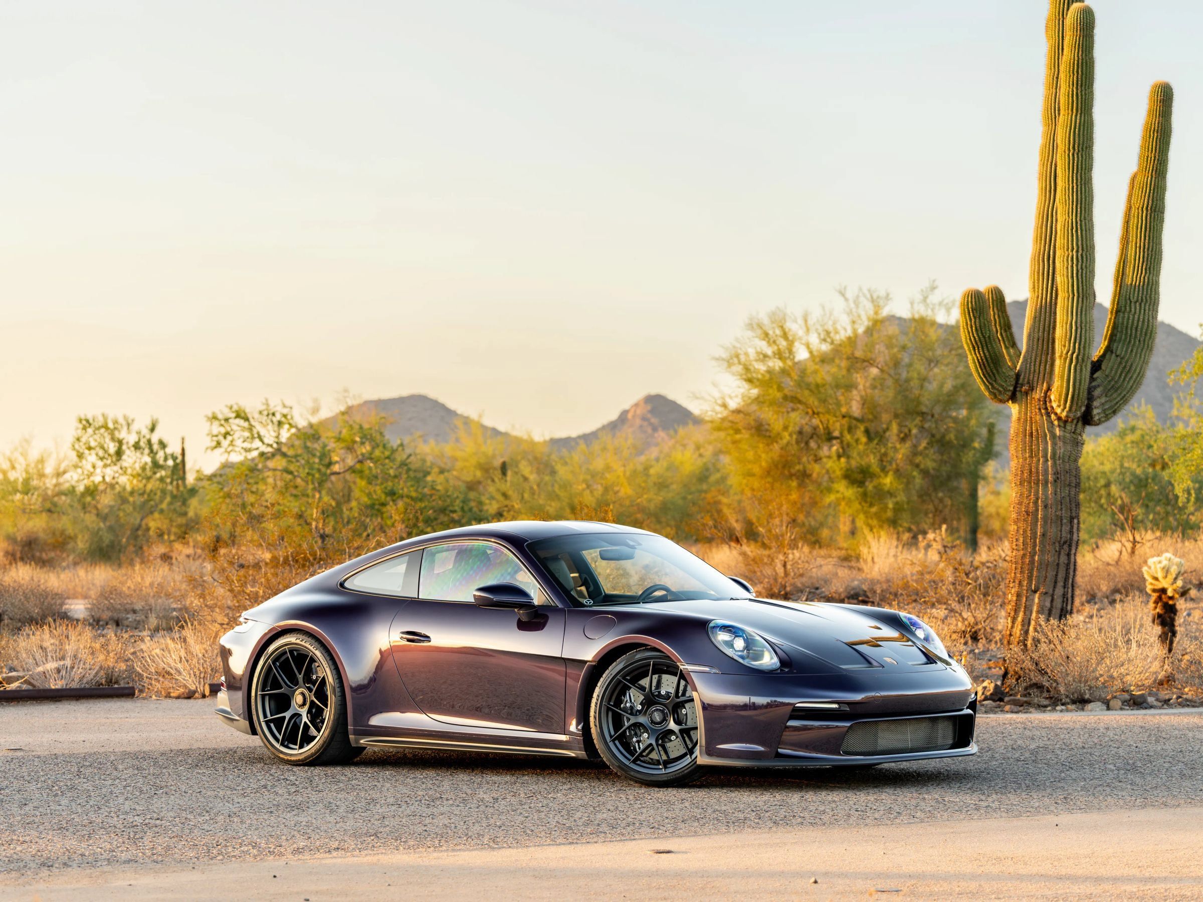 Used 2024 Porsche 911 GT3 RS RWD image 1