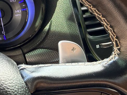 Used 2015 Chrysler 300 S RWD image 40