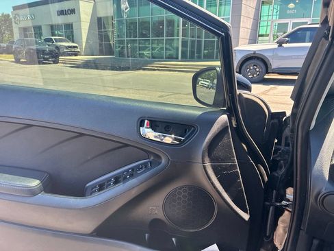 Used 2015 Kia Forte EX FWD image 8