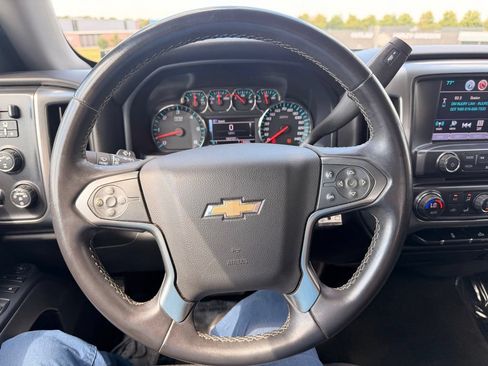 Used 2017 Chevrolet Silverado 1500 LT w/ All Star Edition AWD/4WD image 17
