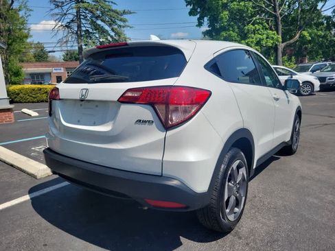 Used 2018 Honda HR-V EX image 3
