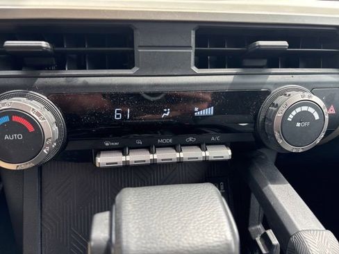 Used 2024 Toyota Tacoma TRD Off-Road AWD/4WD image 33