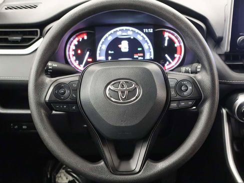 Used 2025 Toyota RAV4 XLE FWD image 13