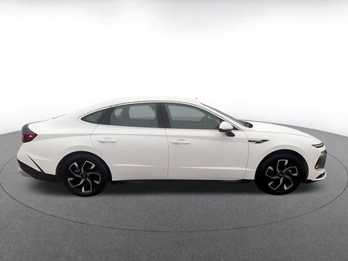 Used 2025 Hyundai Sonata SEL image 16