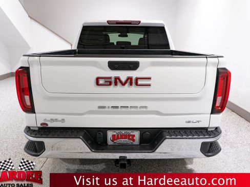 Used 2025 GMC Sierra 1500 SLT AWD/4WD image 4