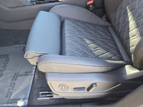 New 2025 Audi SQ5 Premium Plus image 21