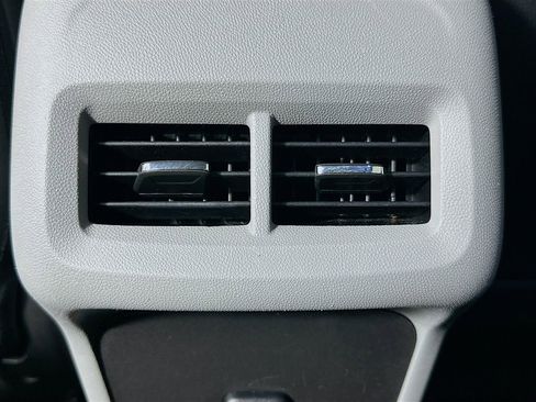Used 2018 GMC Terrain SLE w/ Driver Convenience Package FWD image 24