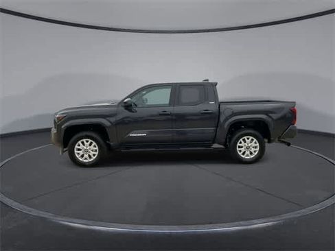 Certified 2025 Toyota Tacoma SR5 image 5