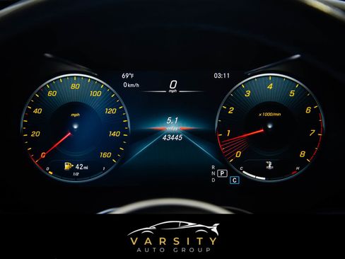 Used 2021 Mercedes-Benz GLC 300 4MATIC image 7