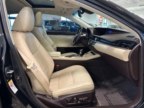 Used 2017 Lexus ES 350 FWD image 46