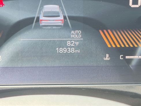 Used 2025 Kia K4 LXS image 39