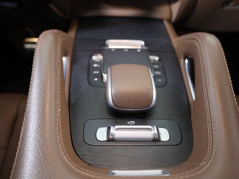 Used 2024 Mercedes-Benz GLS 450 GLS 450 image 21