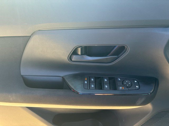 Used 2026 Nissan Kicks S FWD image 20