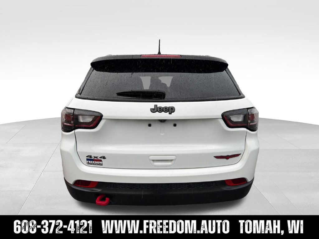 Used 2023 Jeep Compass Trailhawk w/ Trailhawk Elite Group AWD/4WD image 4