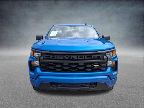 Used 2025 Chevrolet Silverado 1500 Custom AWD/4WD image 2
