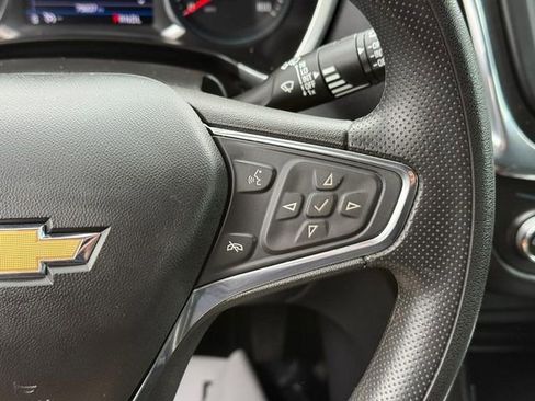 Used 2020 Chevrolet Equinox LT FWD image 20